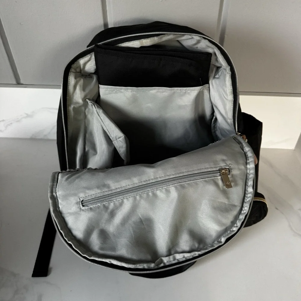 Skip Hop Suite Diaper Bag Backpack Set 6 in 1 Black Tan Gold Hardware Quilted